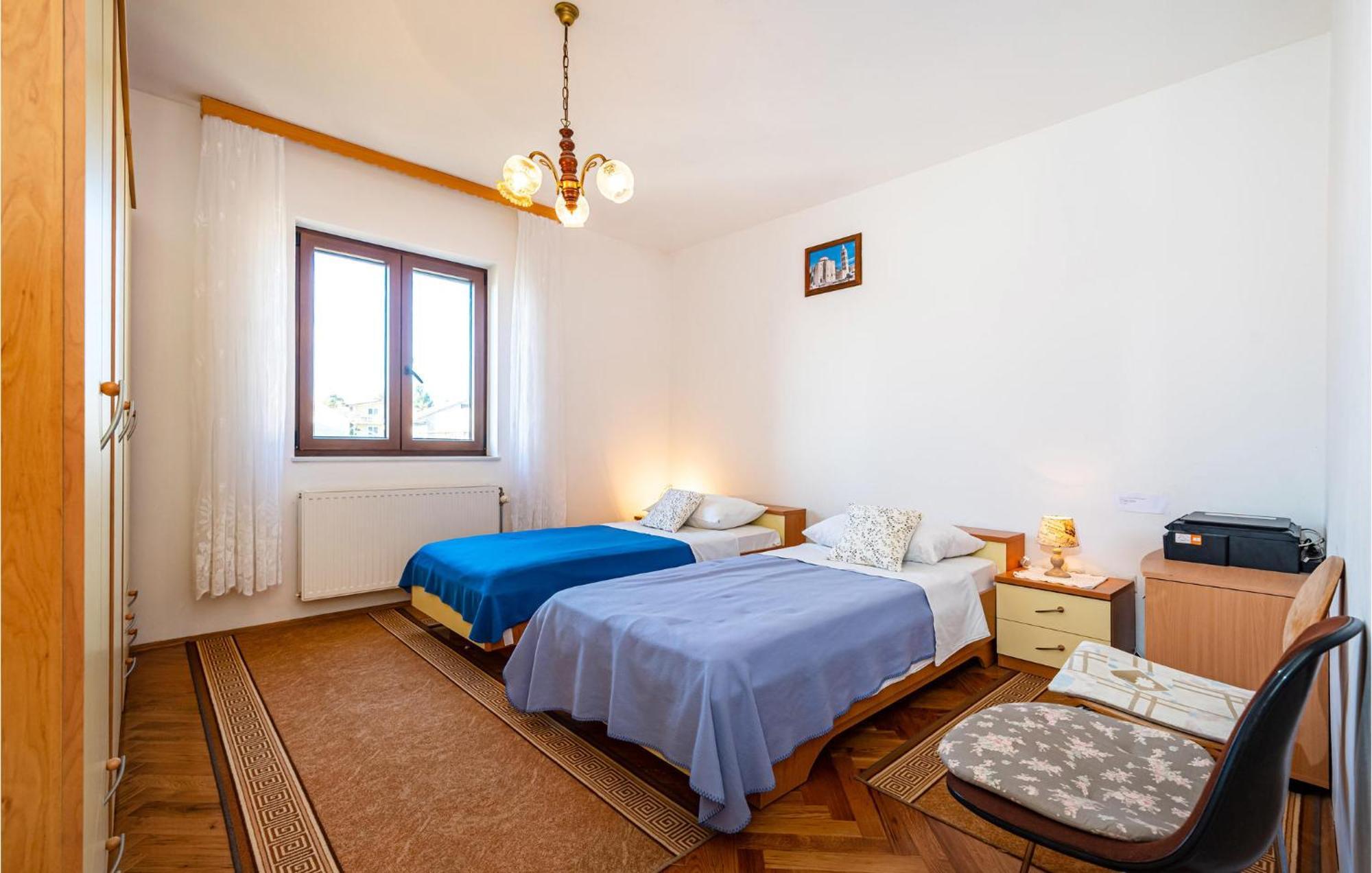 2 Bedroom Cozy Apartment In زادار المظهر الخارجي الصورة