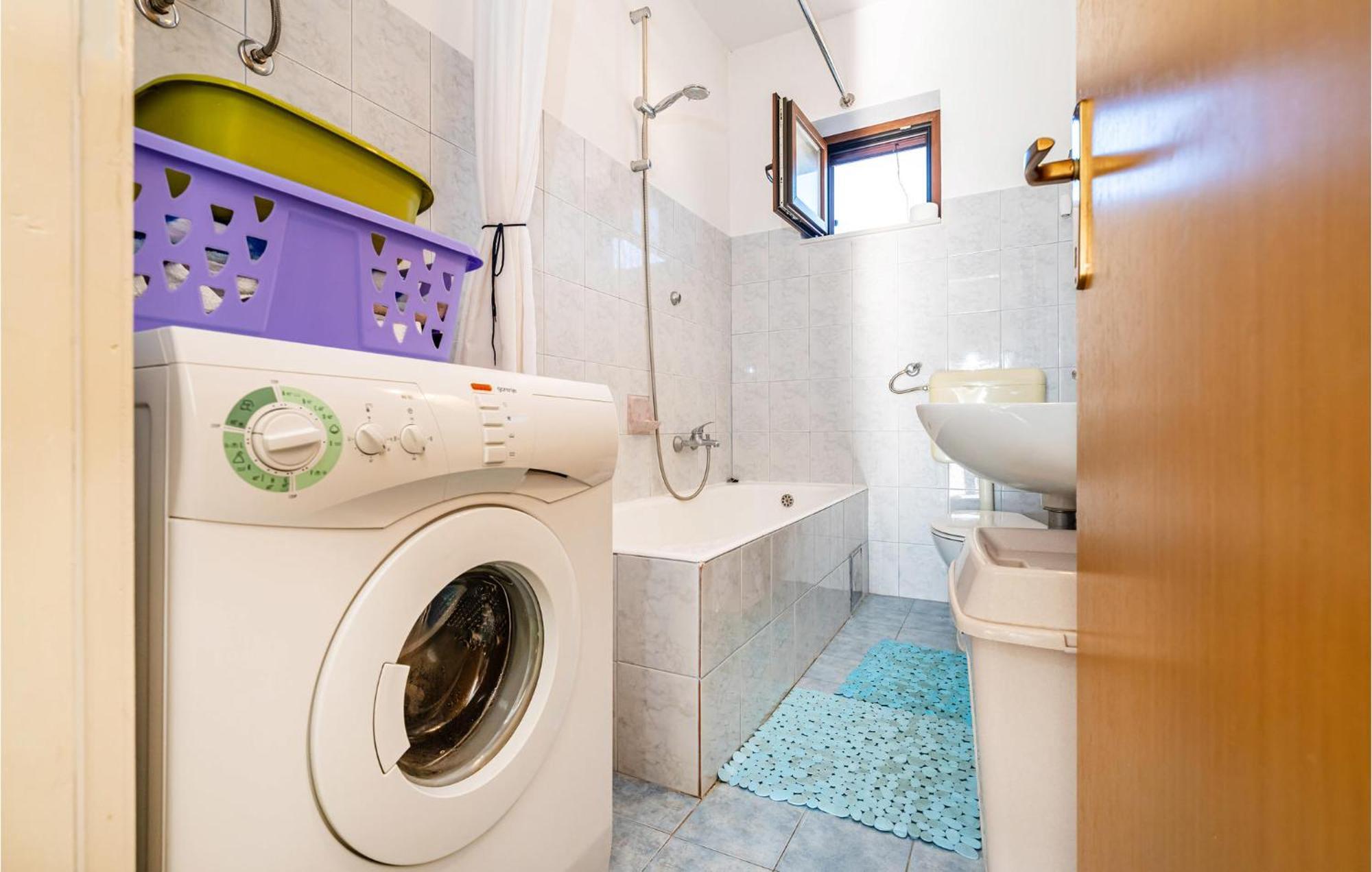 2 Bedroom Cozy Apartment In زادار المظهر الخارجي الصورة